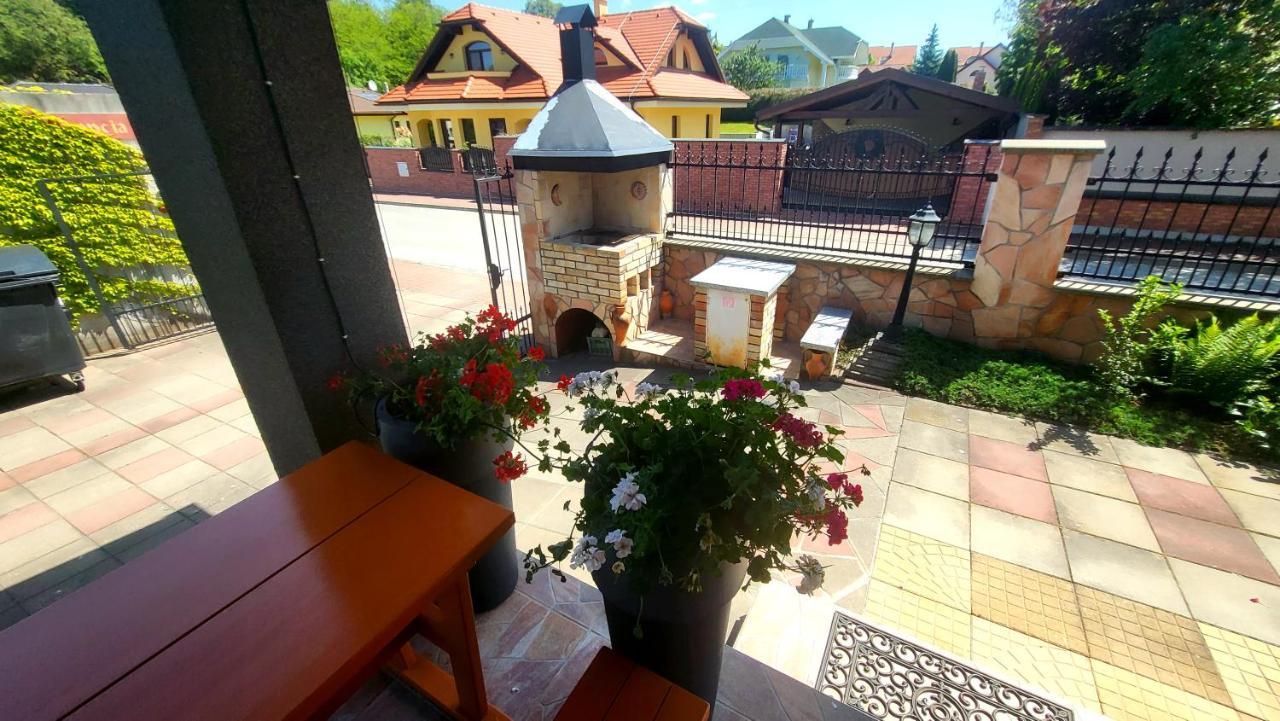 Selfness Roznava Aparthotel Luaran gambar