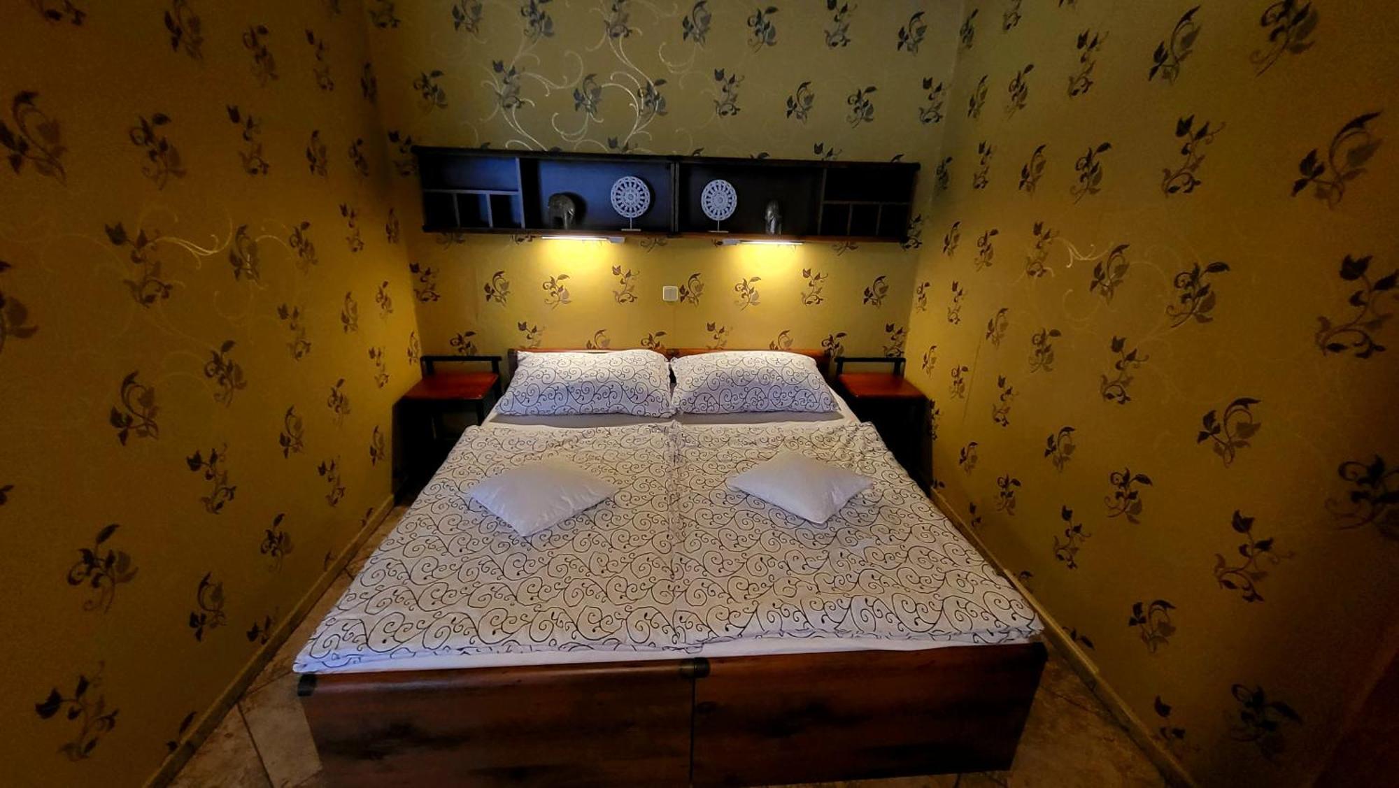 Selfness Roznava Aparthotel Luaran gambar